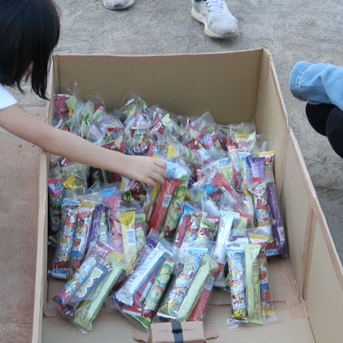 景品のお菓子詰め合わせ